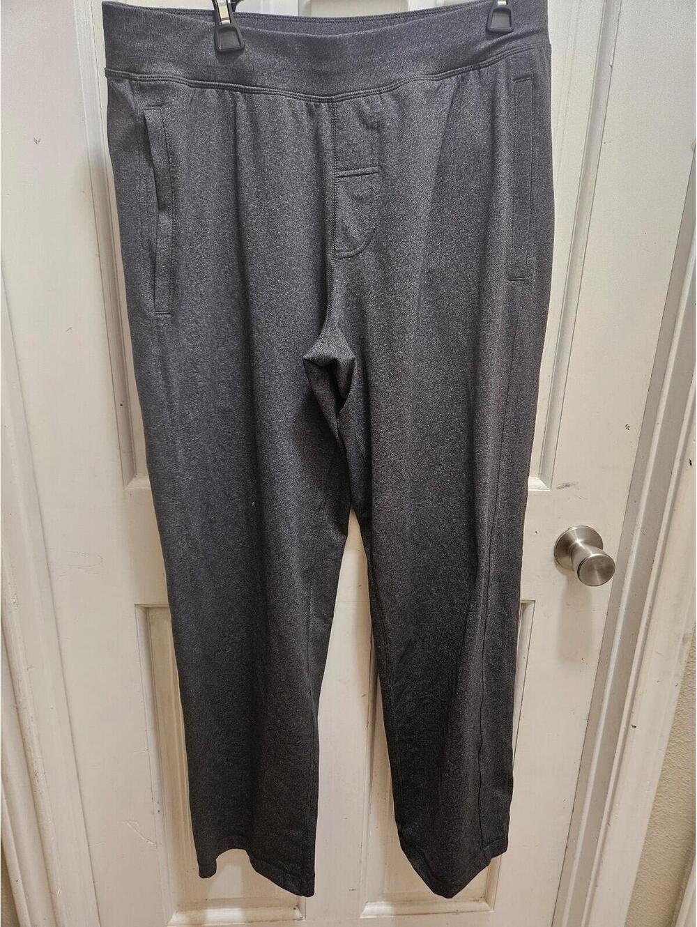 Lululemon in grey jogger charcoal New sz XL Men's 4 pockets drawstring